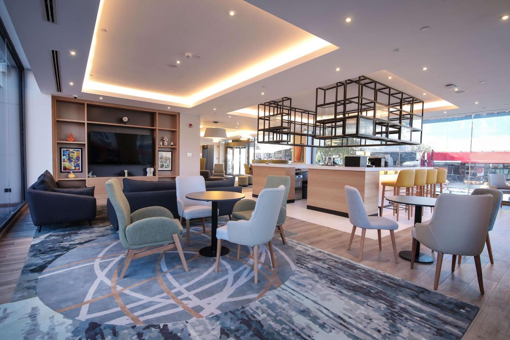 Hilton Garden Inn Ankara Cankaya Buitenkant foto